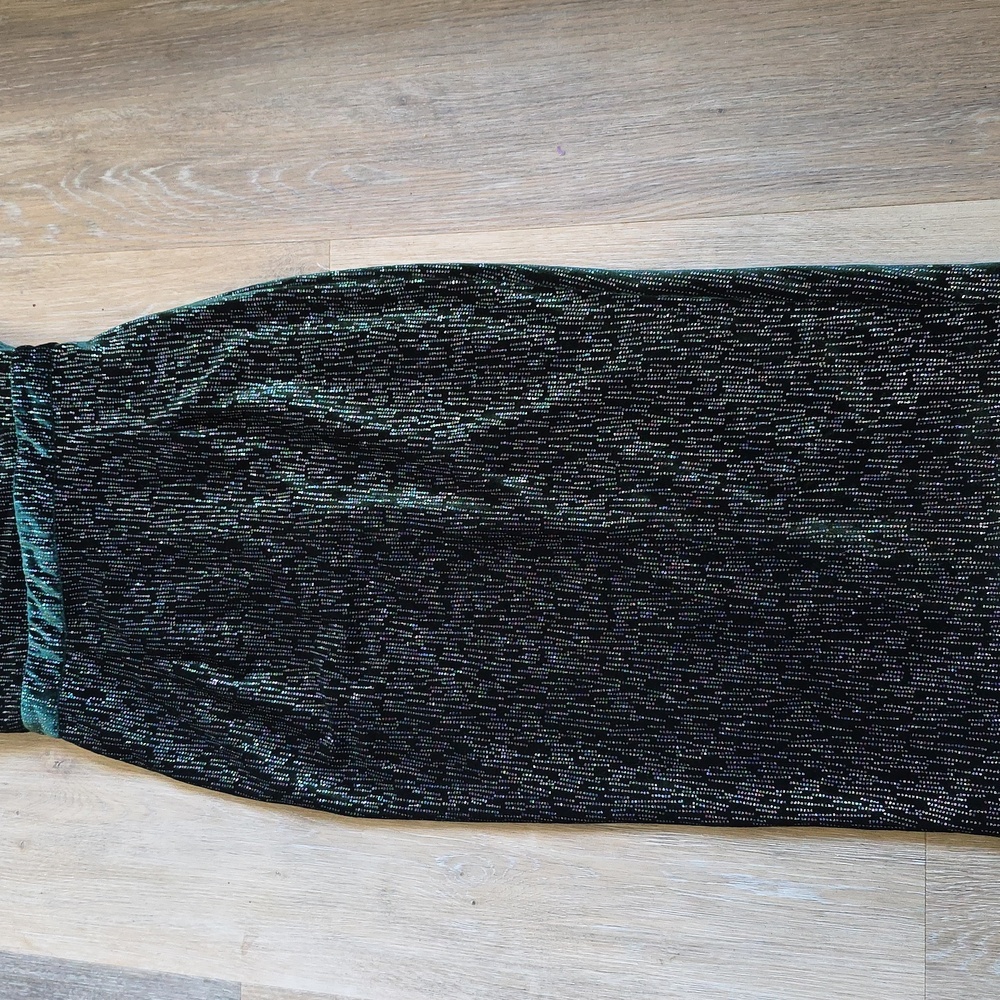 Lavish Alice Shimmering Green Midi Dress - Picture 5 of 16